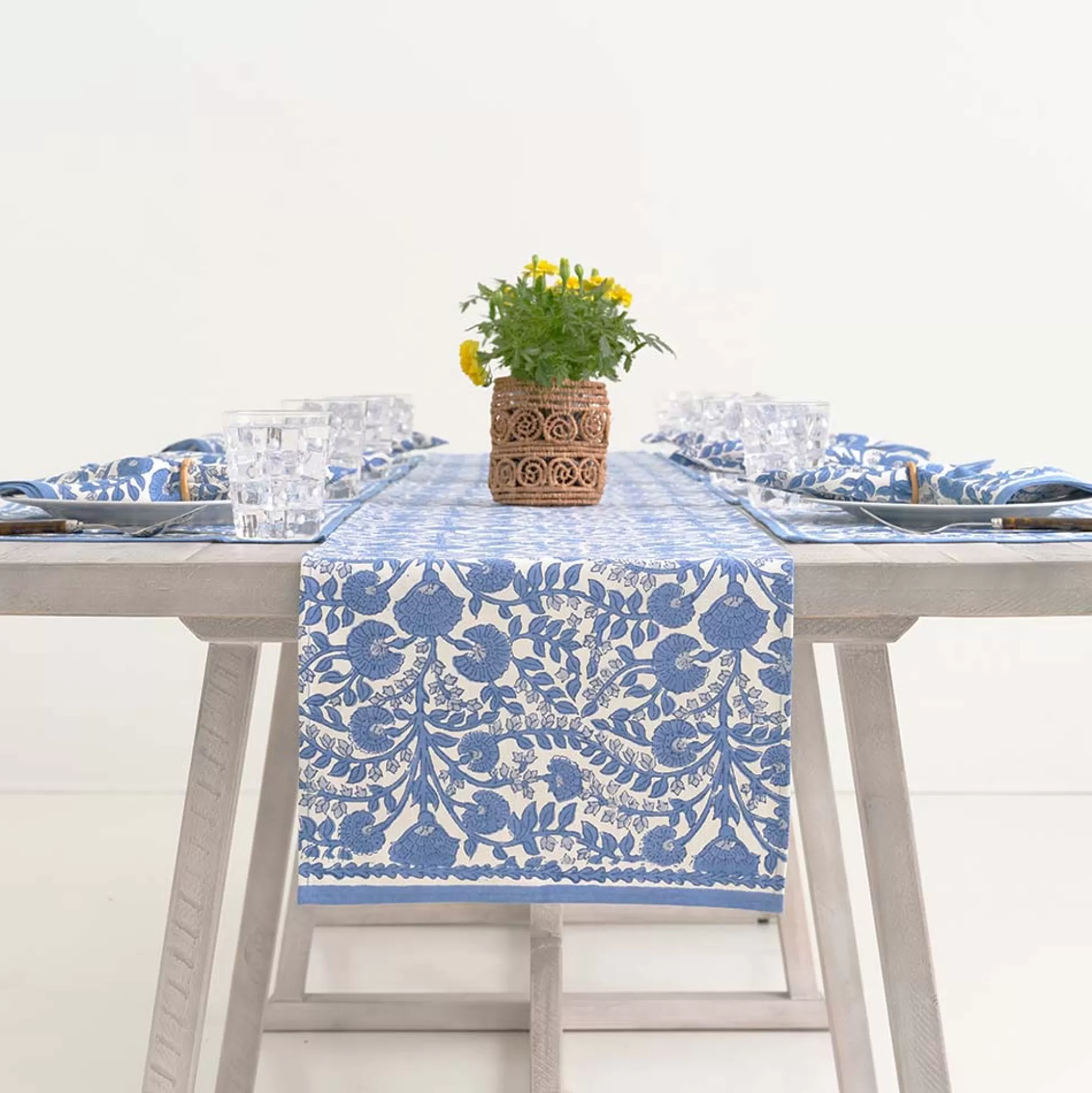 Pomegranate Inc. Table Runners*Cactus Flower Blue Table Runner