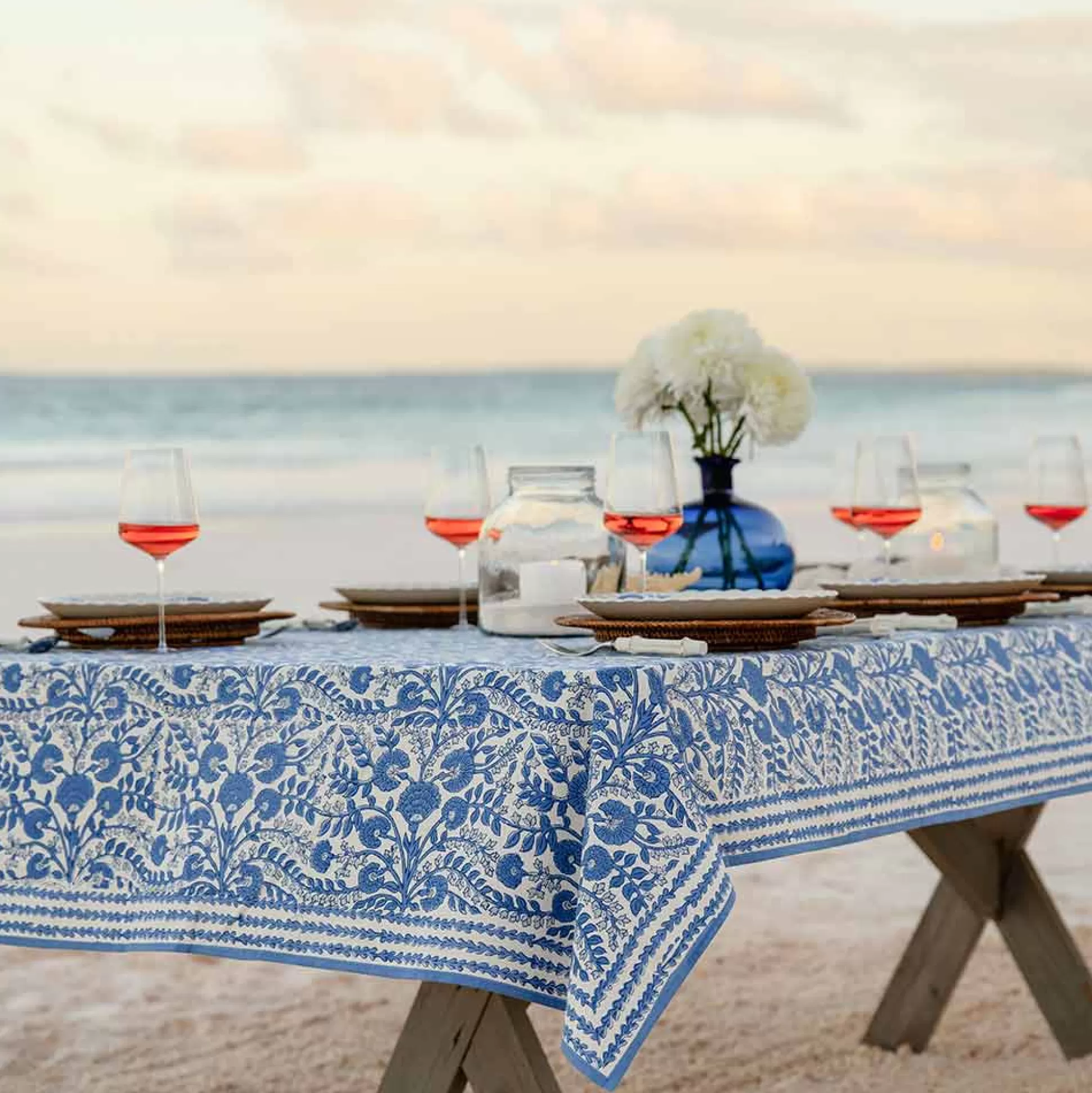 Pomegranate Inc. Tablecloths*Cactus Flower Blue Tablecloth