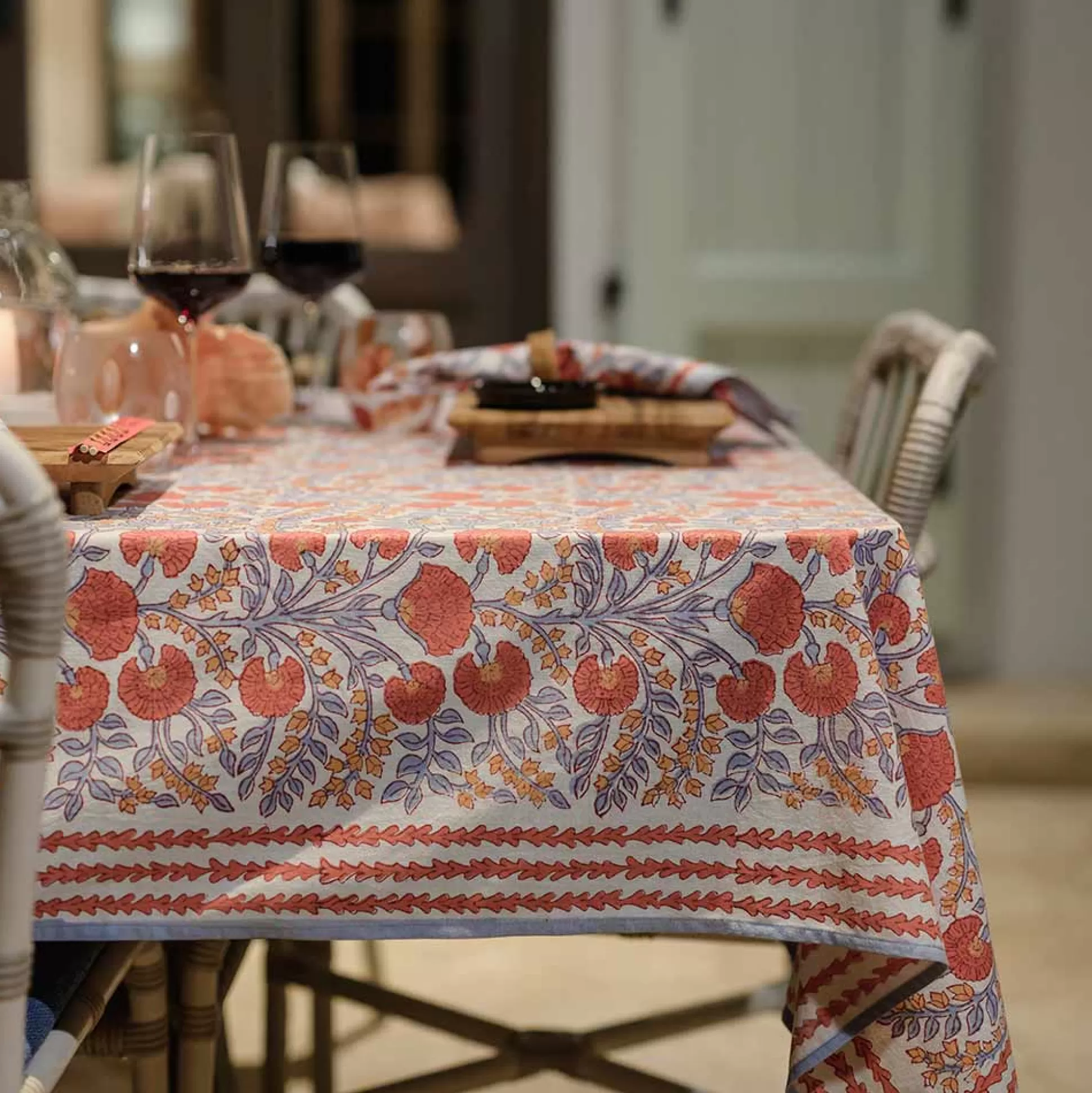 Pomegranate Inc. Tablecloths*Cactus Flower Ivory Tablecloth