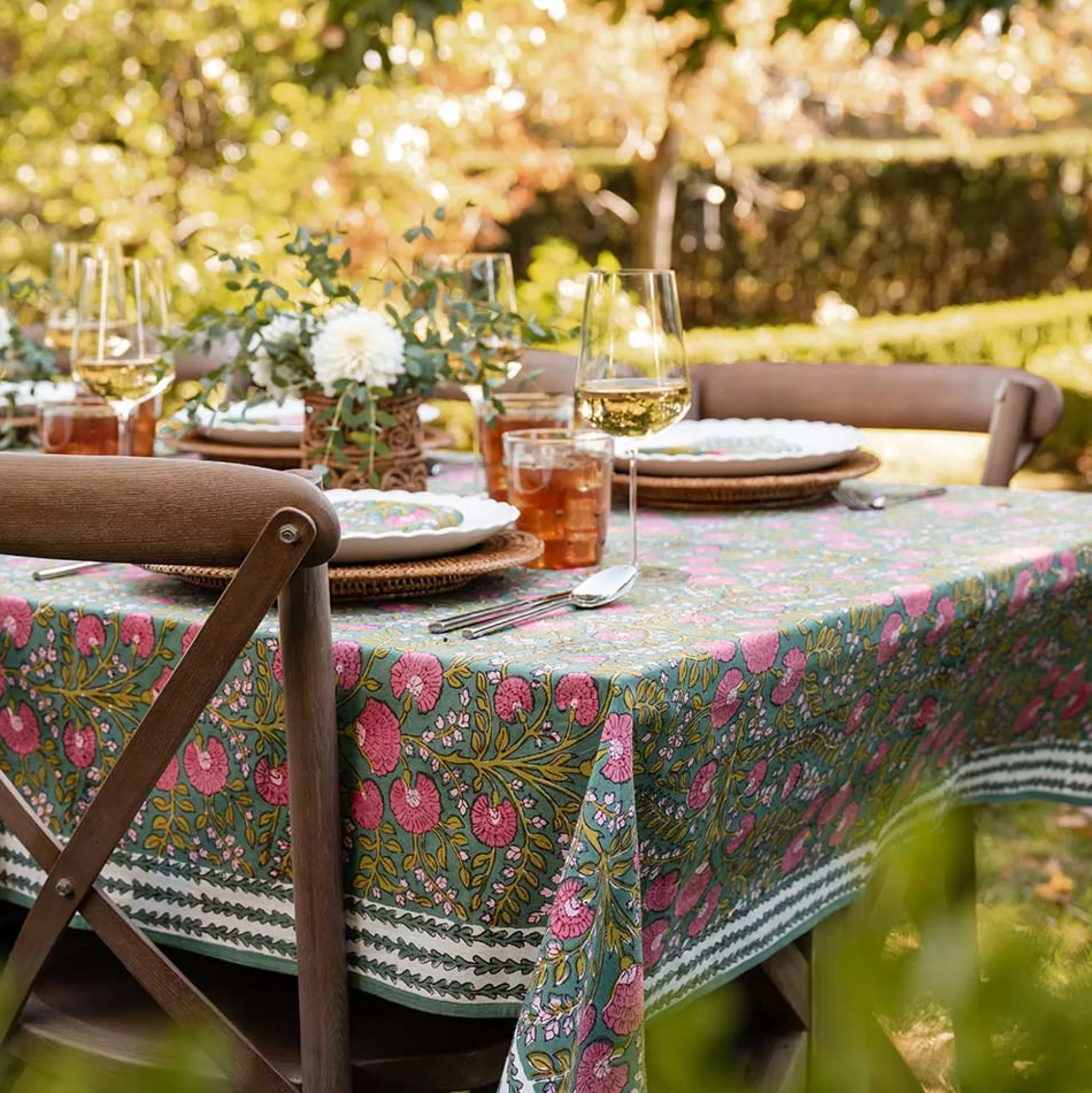 Pomegranate Inc. Tablecloths*Cactus Flower Jade Tablecloth