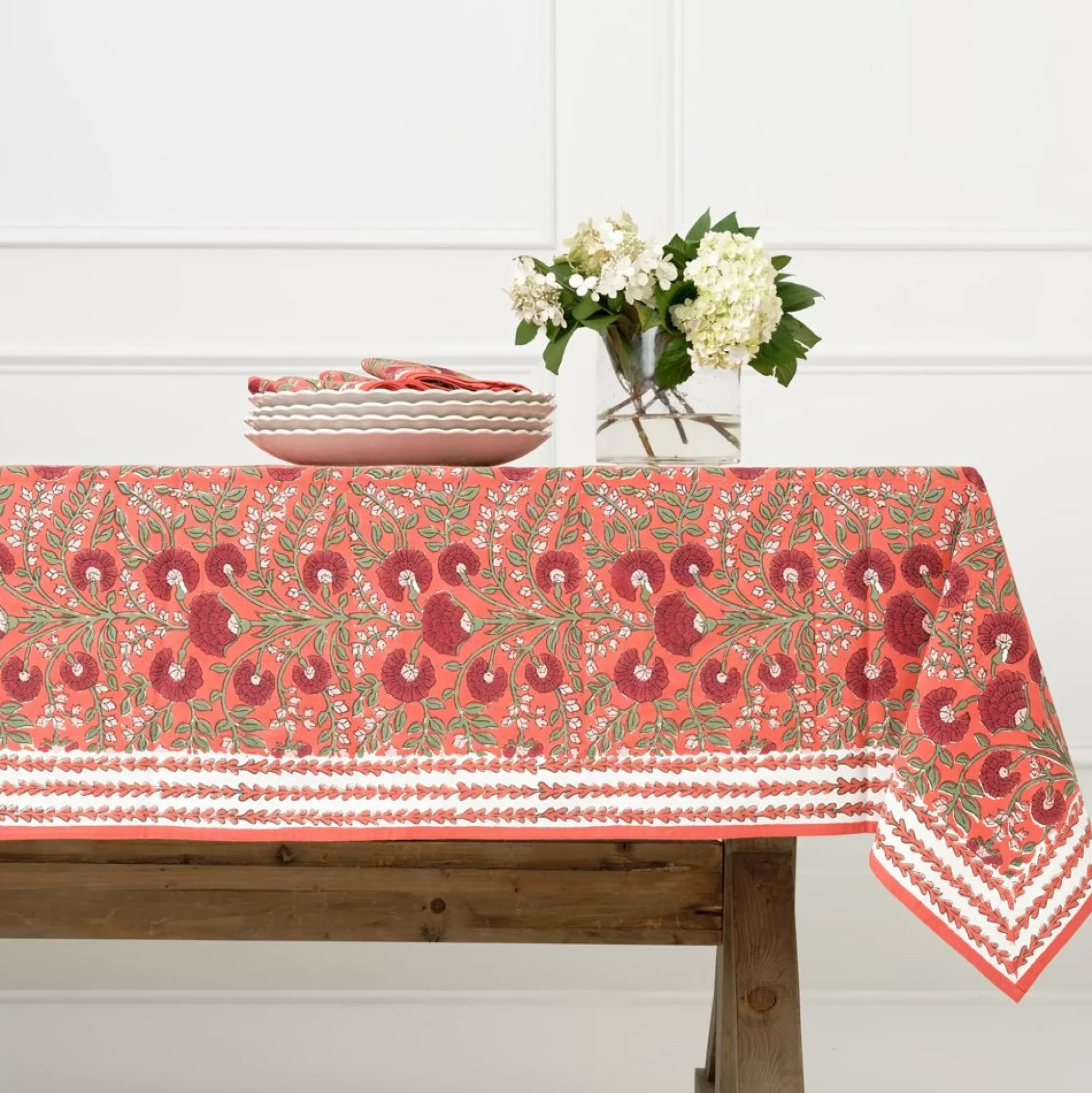 Pomegranate Inc. Tablecloths*Cactus Flower Red Tablecloth