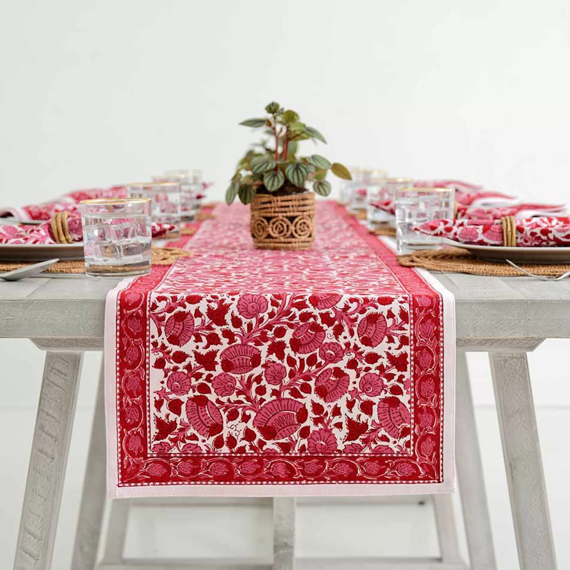 Pomegranate Inc. Table Runners*Crimson Blossom Table Runner