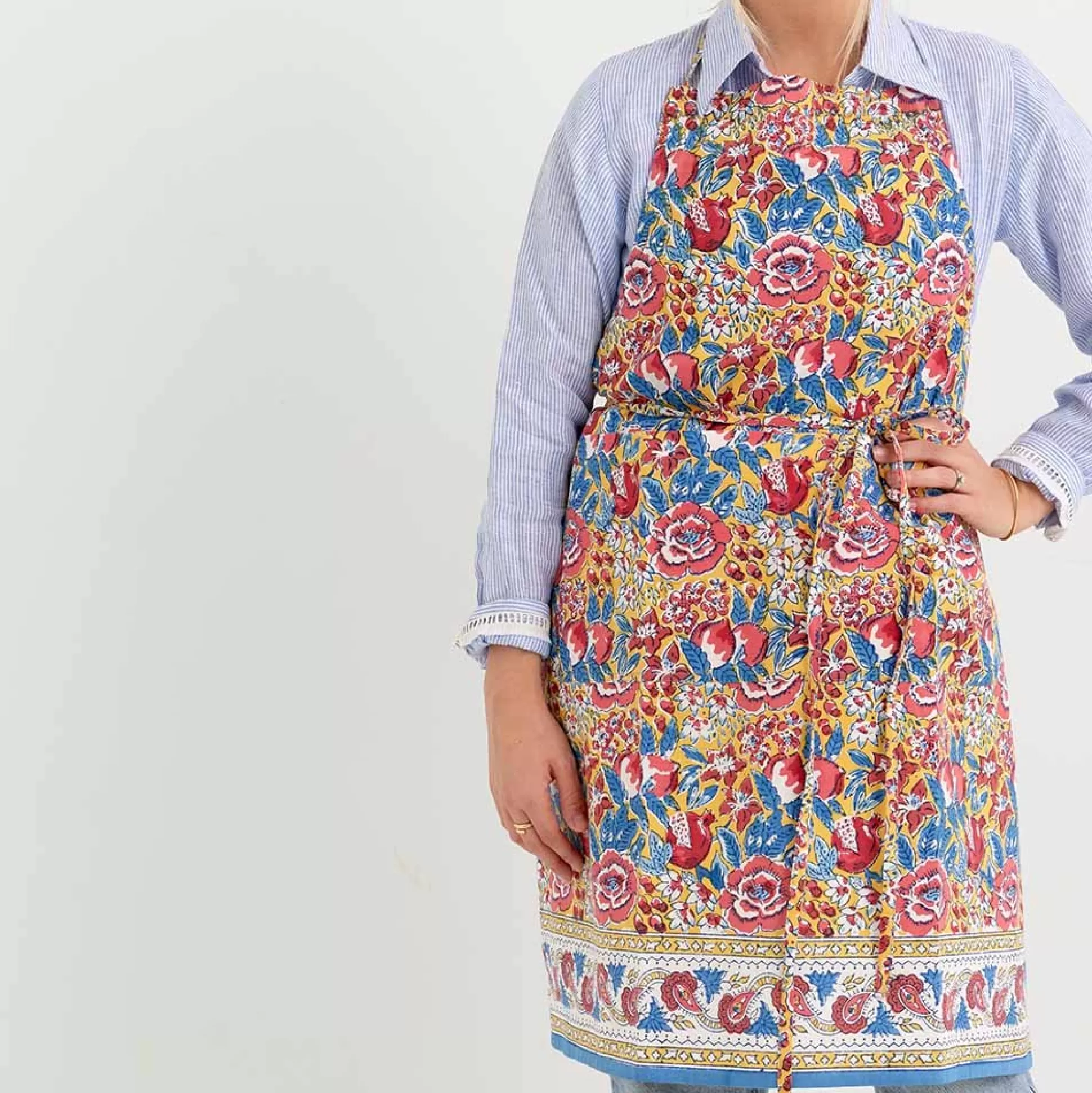 Pomegranate Inc. Aprons*Golden Orchard Apron