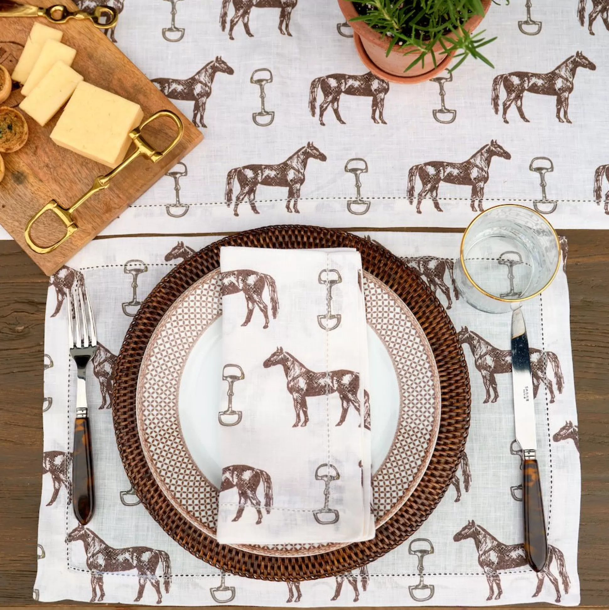 Pomegranate Inc. Napkins*Horse And Snaffle Linen Napkin | Set Of 4