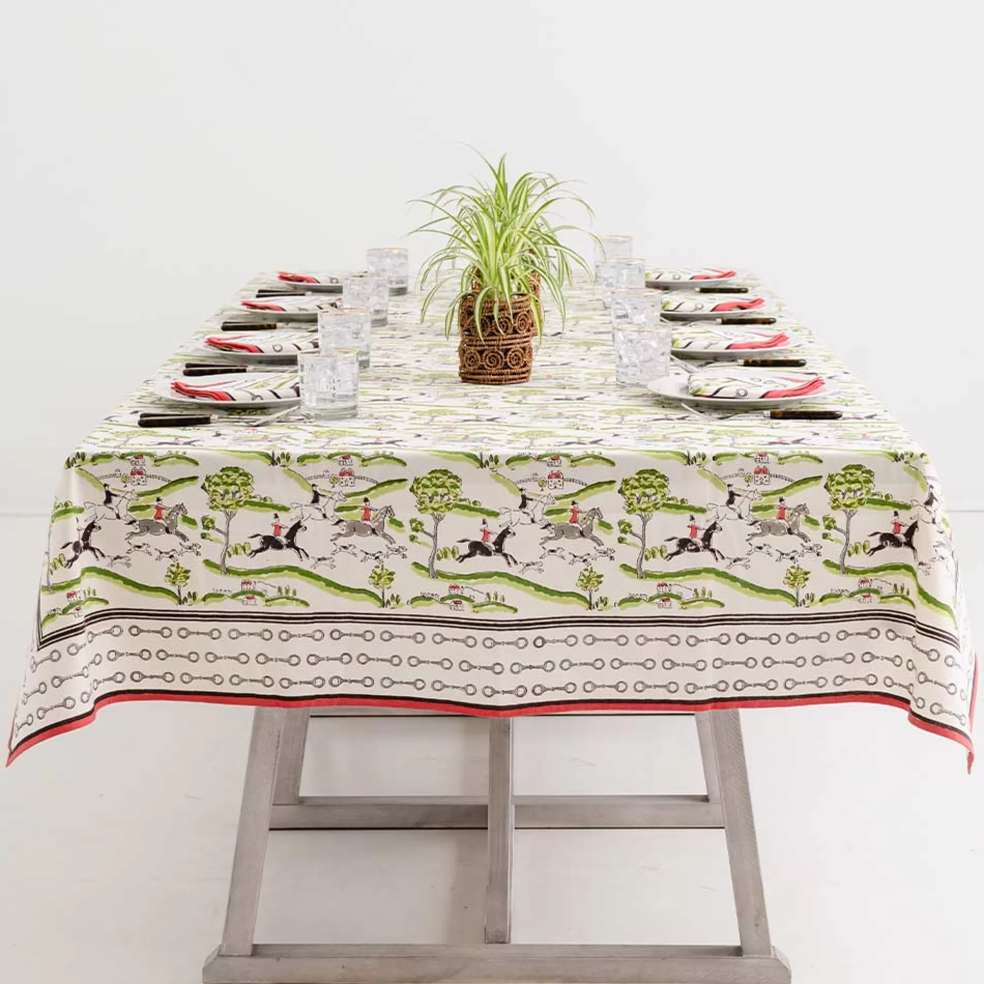 Pomegranate Inc. Tablecloths*Hunt Scene Tablecloth