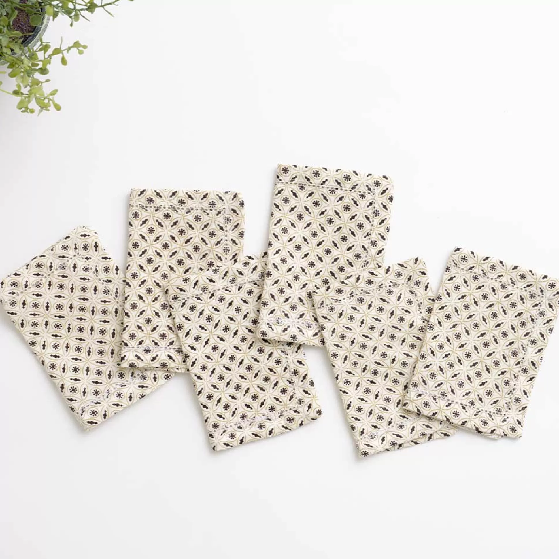 Pomegranate Inc. Cocktail Napkins*India Hicks Home Coca-Cola Brown Tea Time Cocktail Napkin | Set Of 6