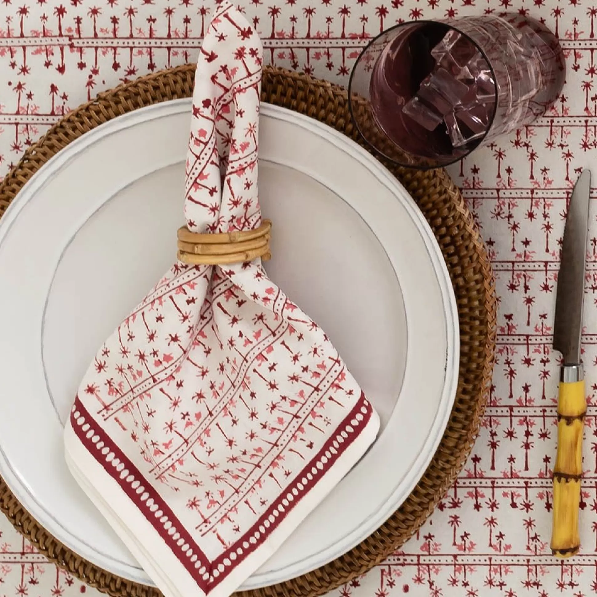 Pomegranate Inc. Napkins*India Hicks Home Palm Avenue Blush Napkin | Set Of 4