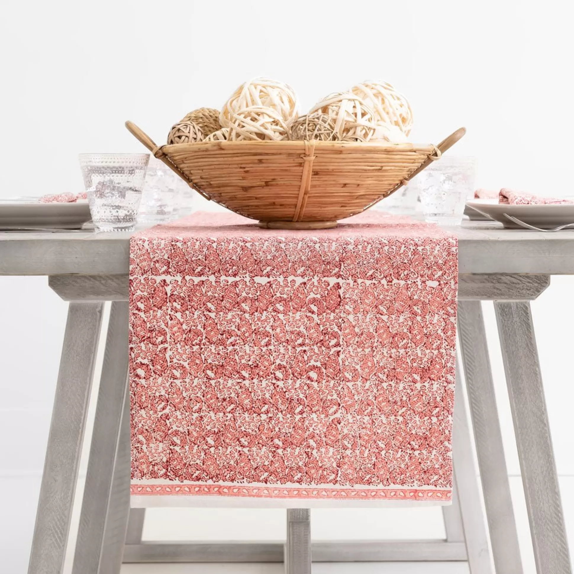 Pomegranate Inc. Table Runners*India Hicks Home Seashell Blush Table Runner