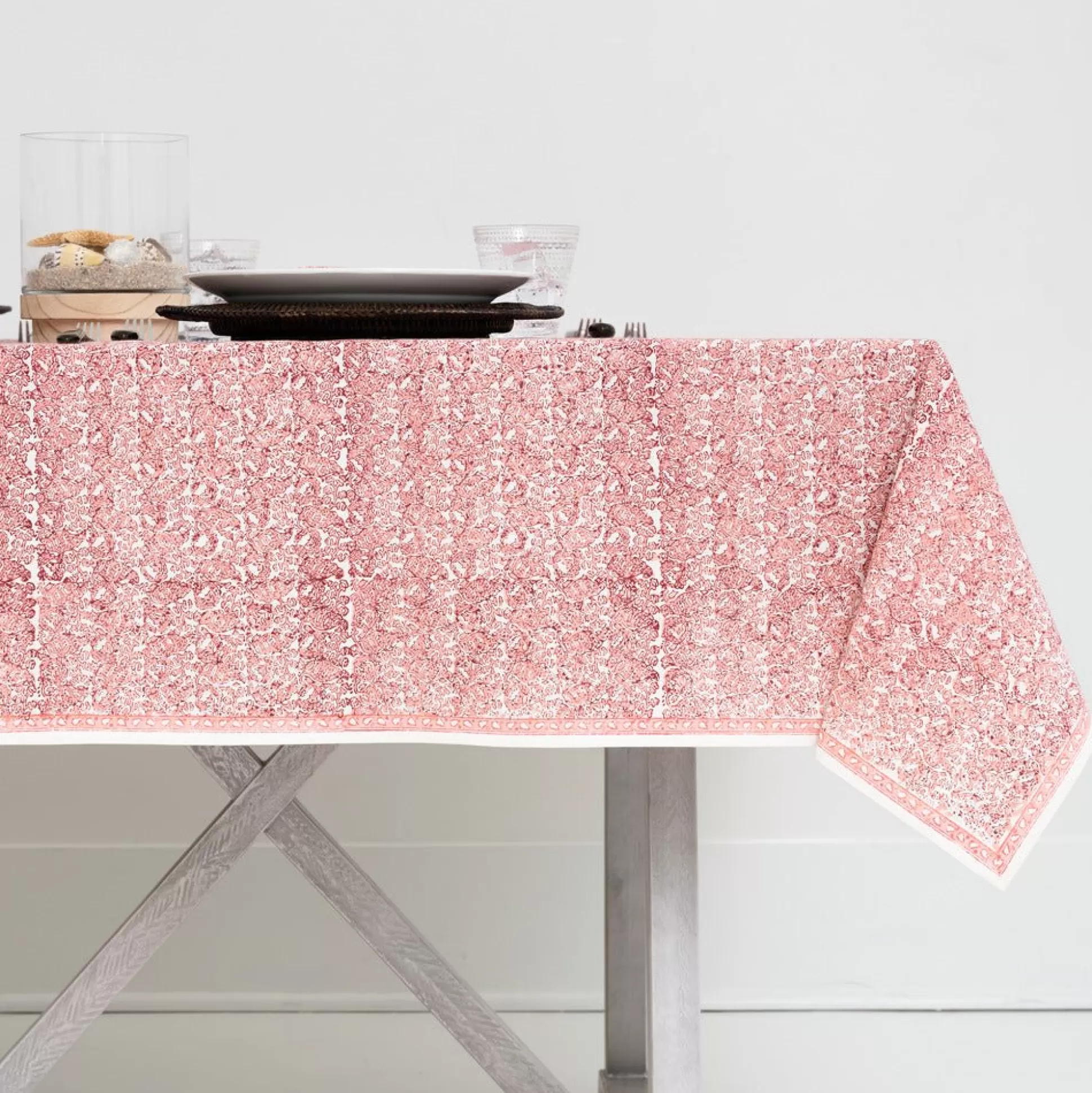 Pomegranate Inc. Tablecloths*India Hicks Home Seashell Blush Tablecloth