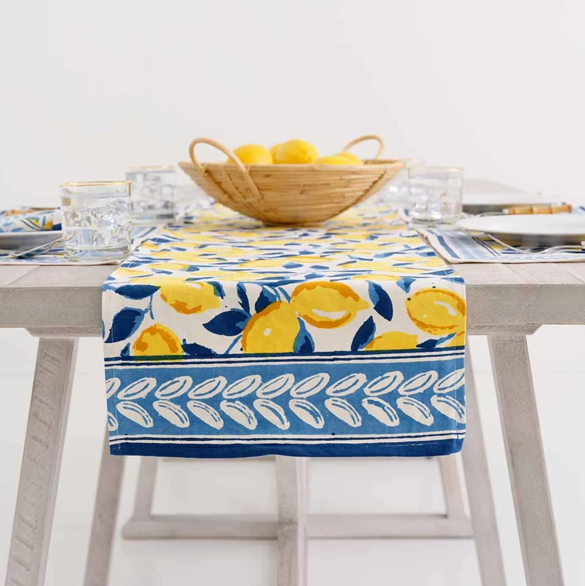 Pomegranate Inc. Table Runners*Mod Lemon Table Runner