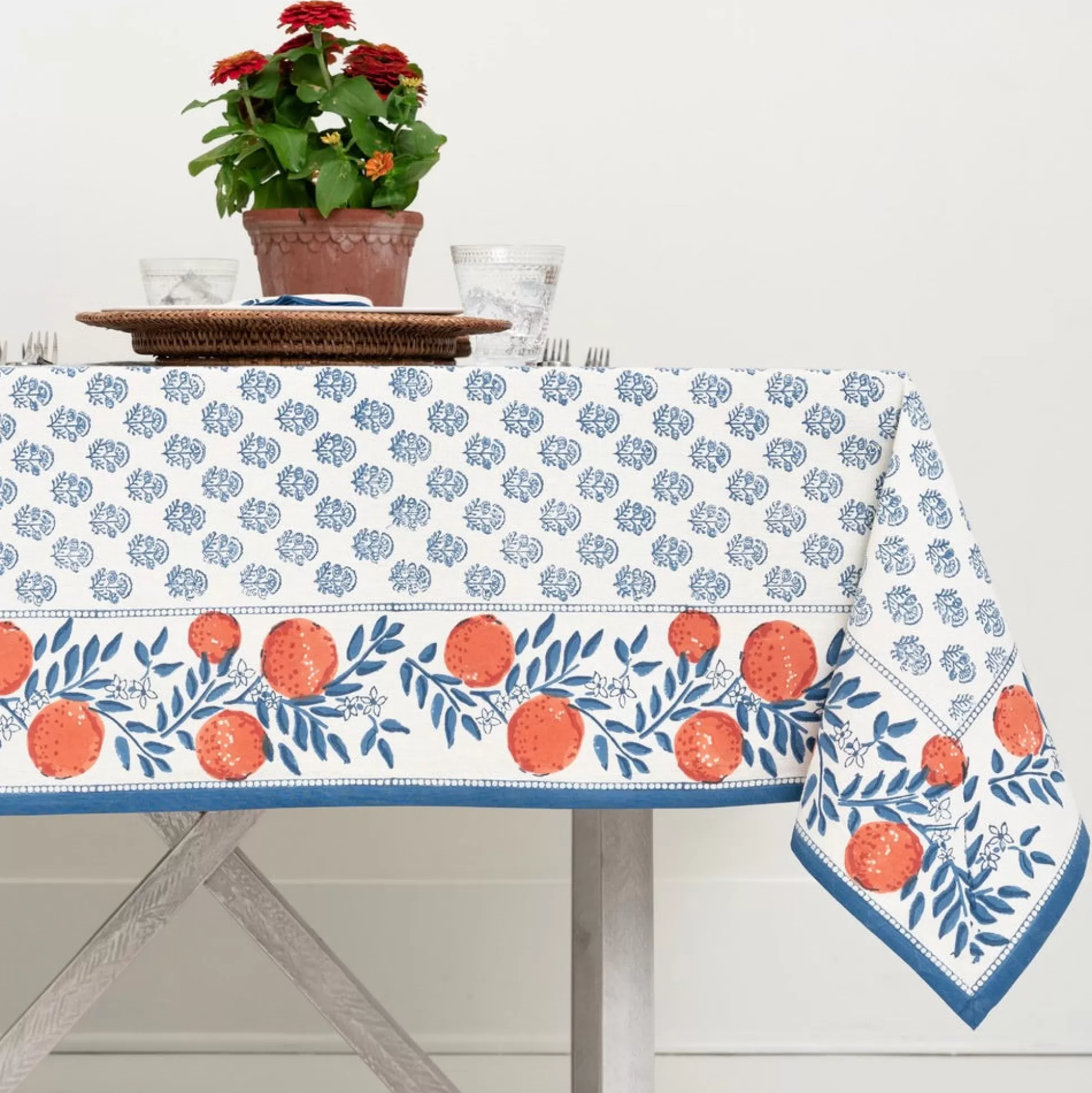 Pomegranate Inc. Tablecloths*Orange Grove Tablecloth