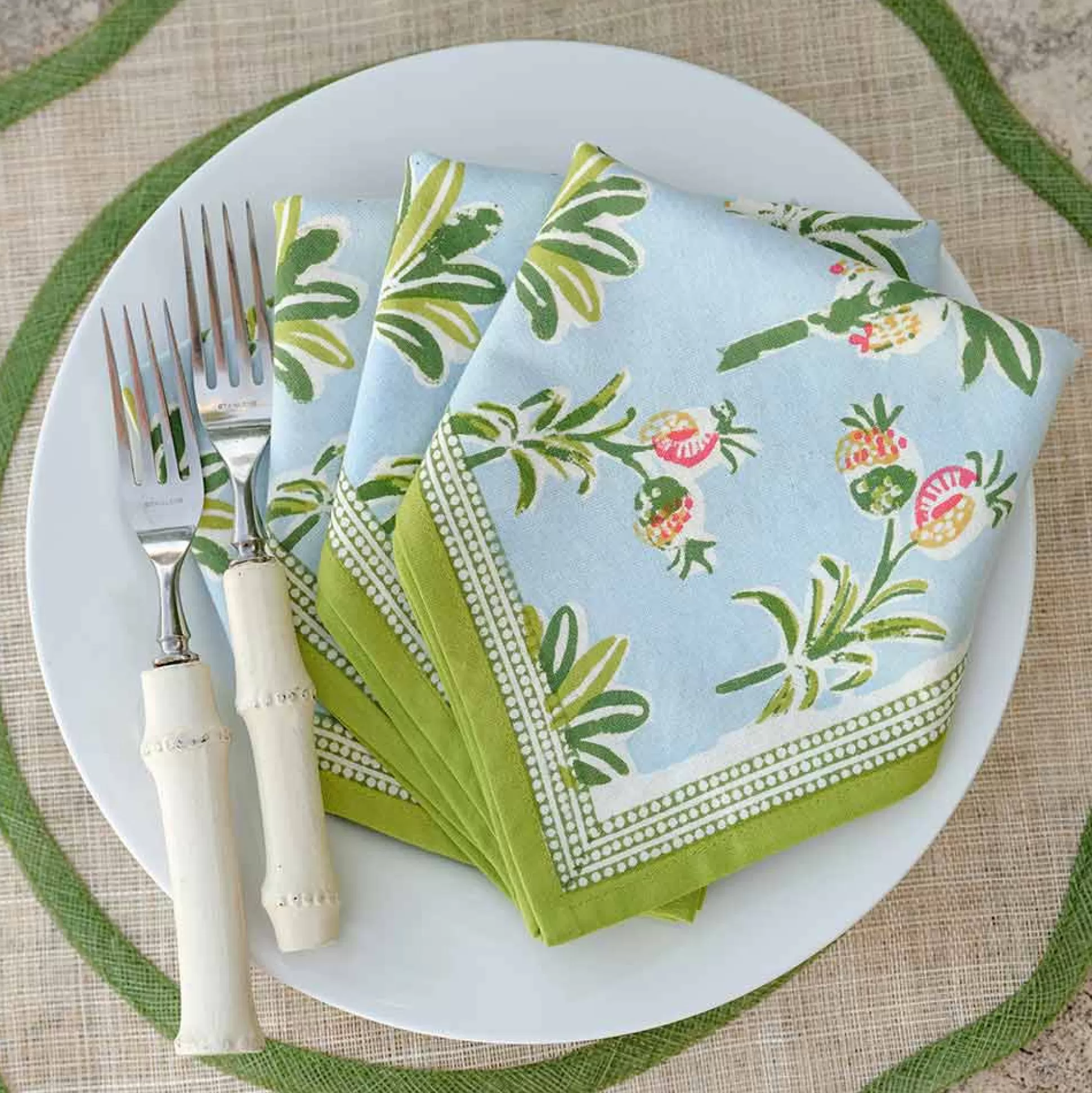 Pomegranate Inc. Napkins*Palms & Pineapples Napkin | Set Of 4