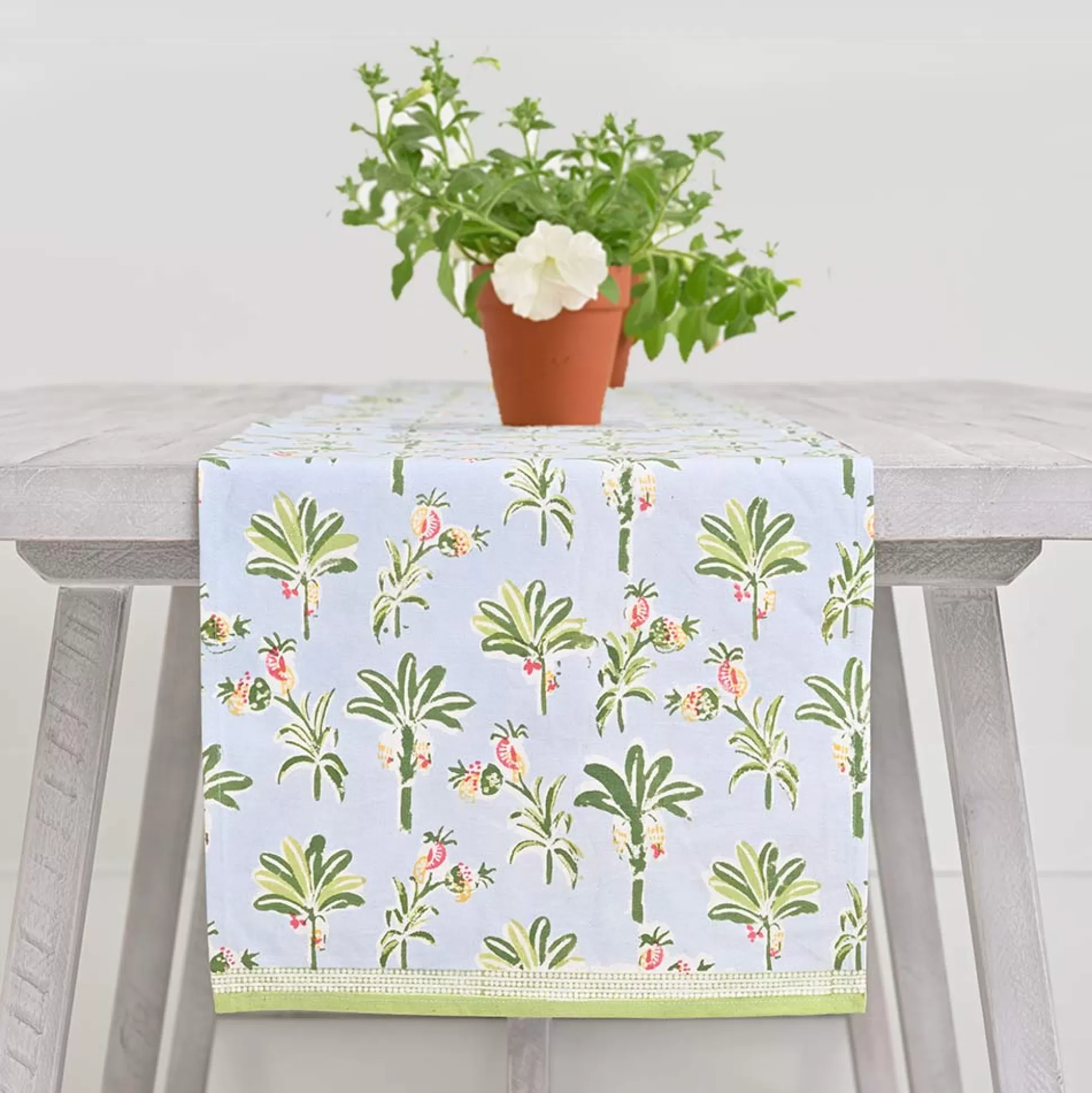 Pomegranate Inc. Table Runners*Palms & Pineapples Table Runner