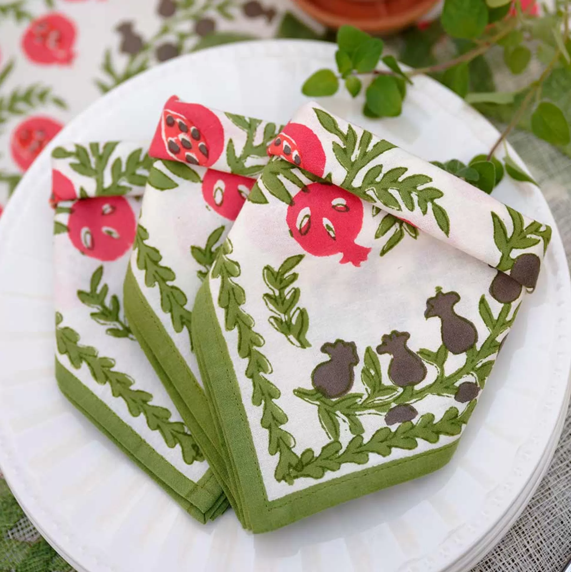 Pomegranate Inc. Napkins*Pom Bells Fern & Poppy Napkin | Set Of 4