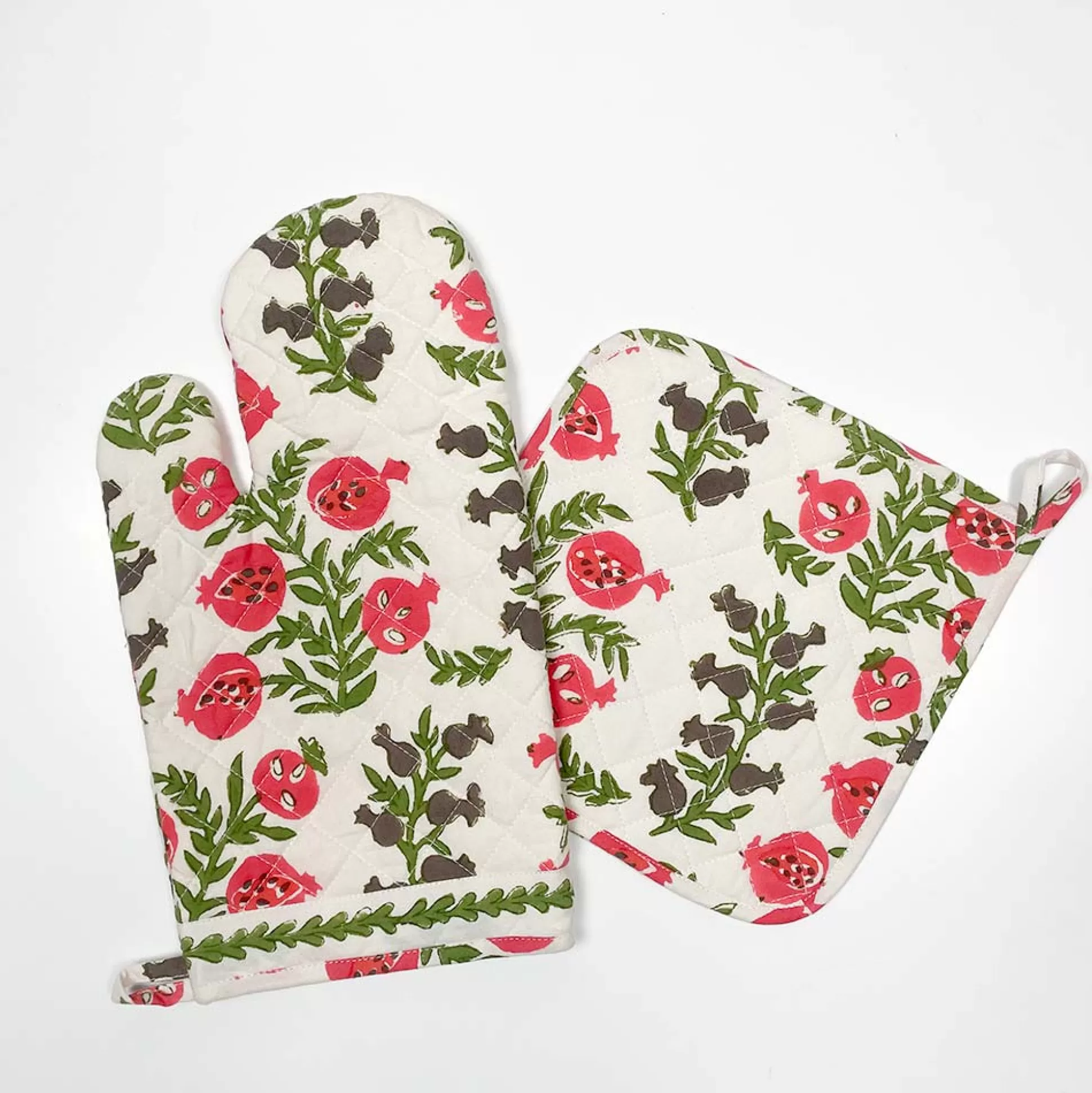 Pomegranate Inc. Oven Mitts*Pom Bells Fern & Poppy Oven Mitt Set