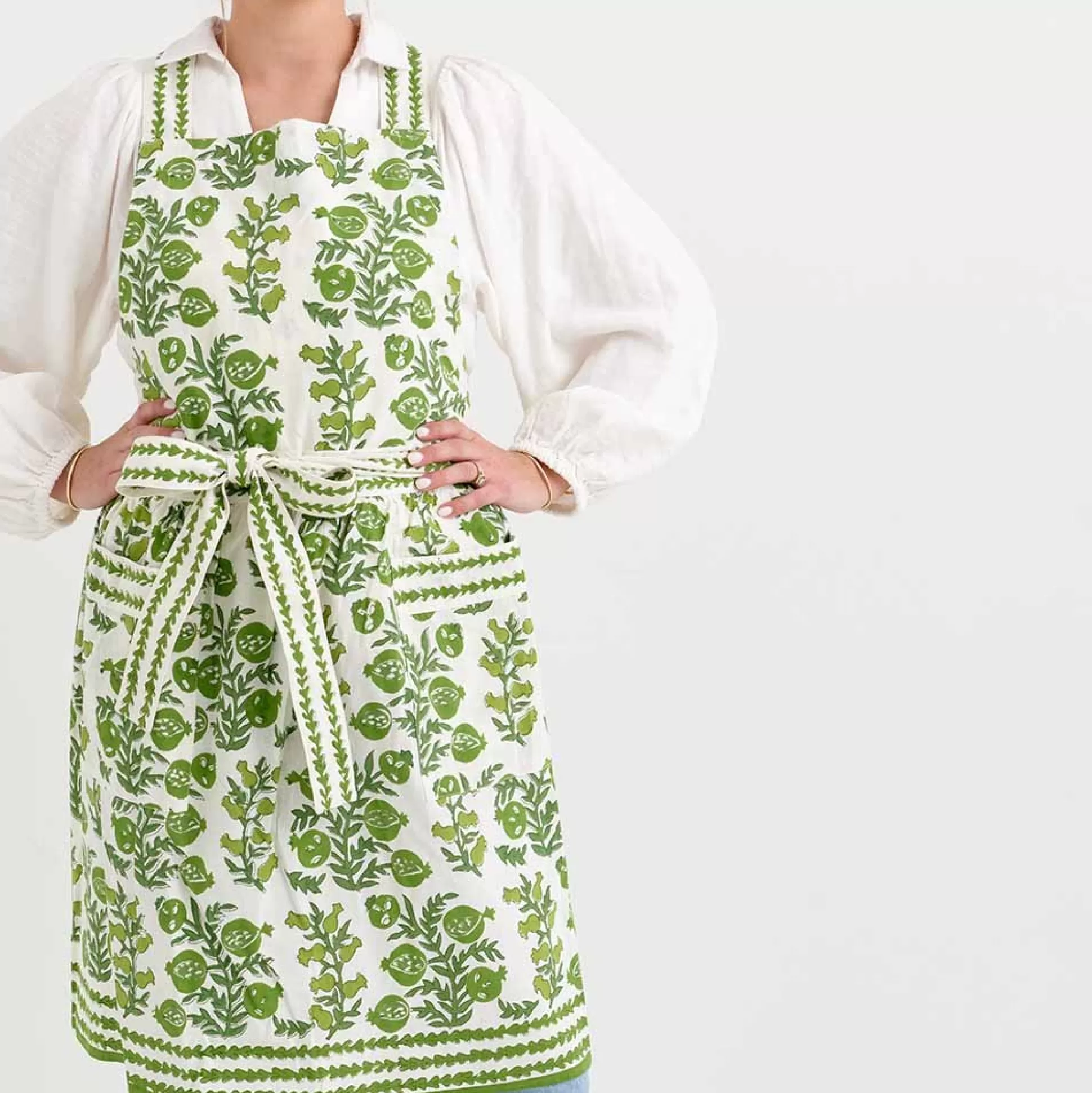 Pomegranate Inc. Aprons*Pom Bells Green Apron