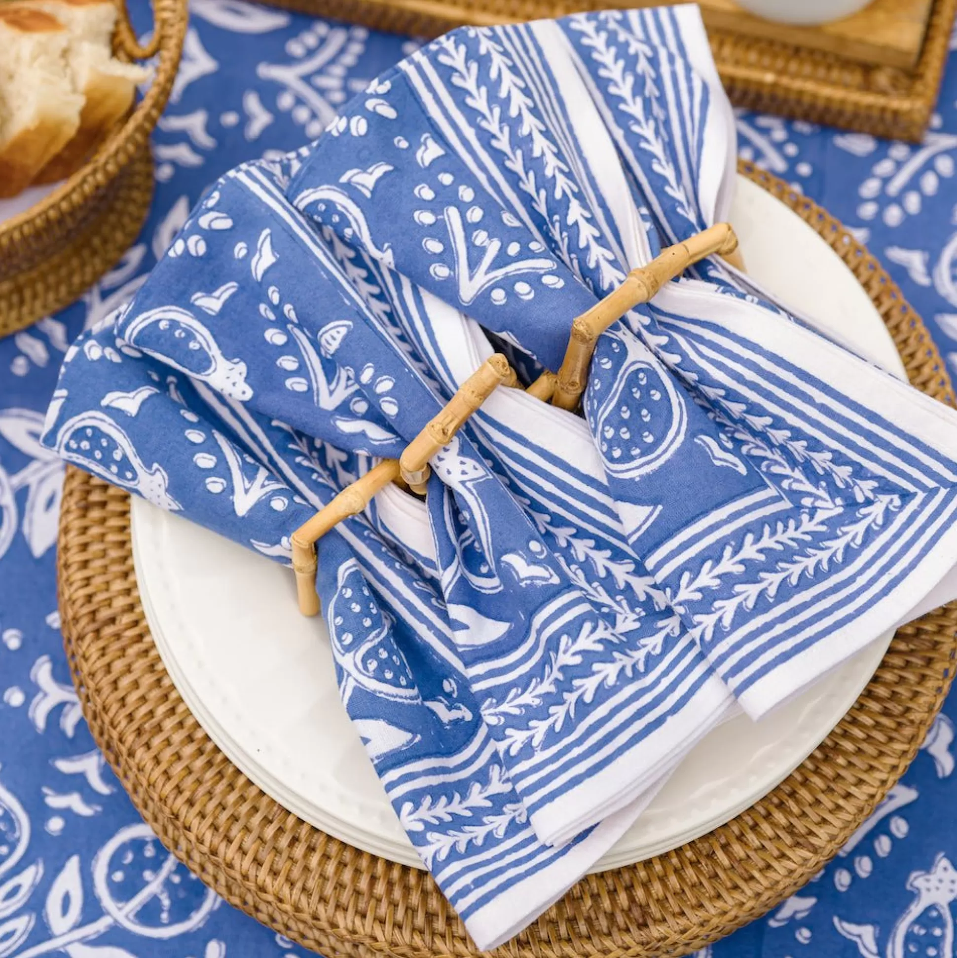 Pomegranate Inc. Napkins*Pomegranate Blue Napkins | Set Of 4