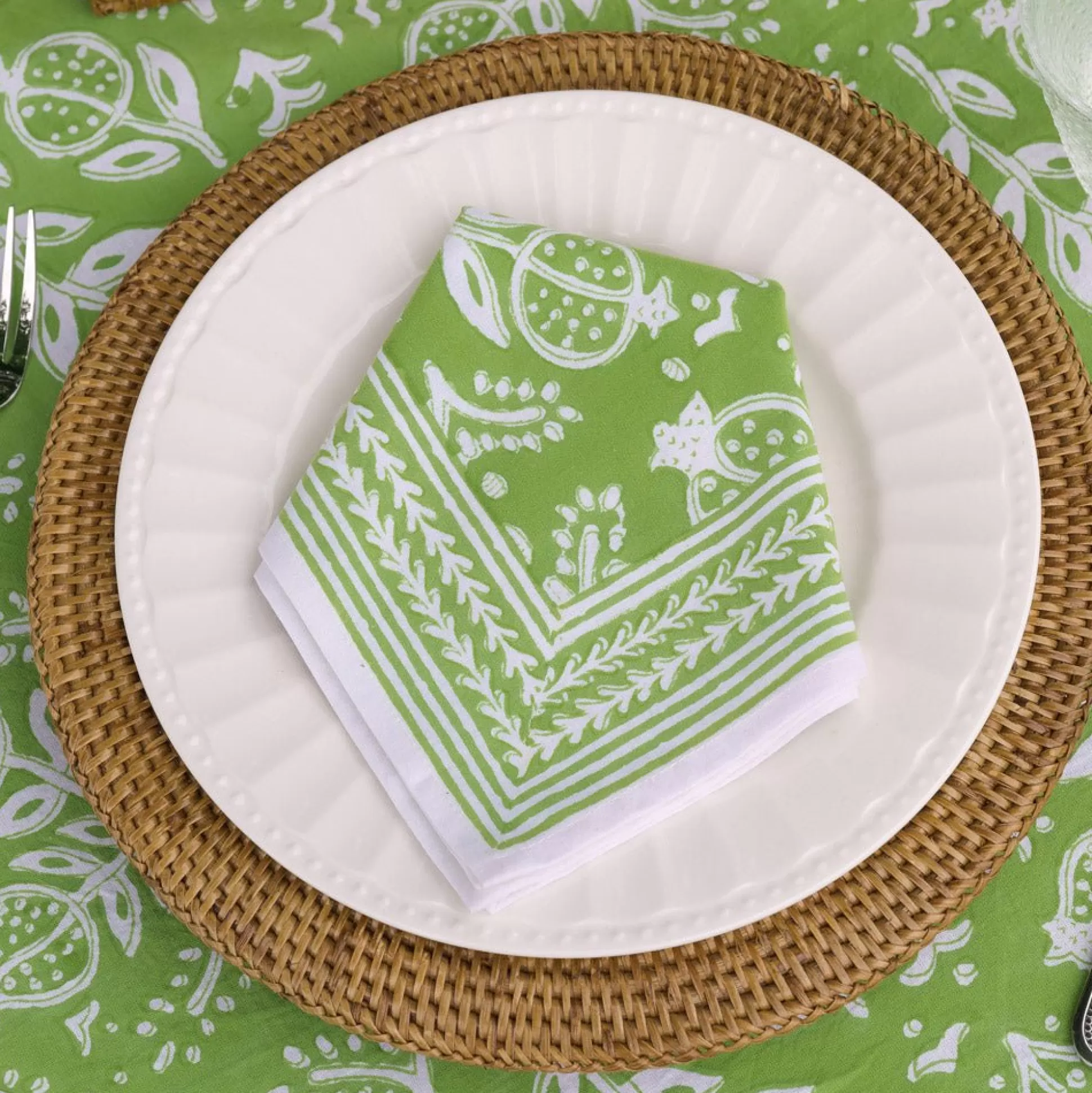 Pomegranate Inc. Napkins*Pomegranate Green Napkin | Set Of 4