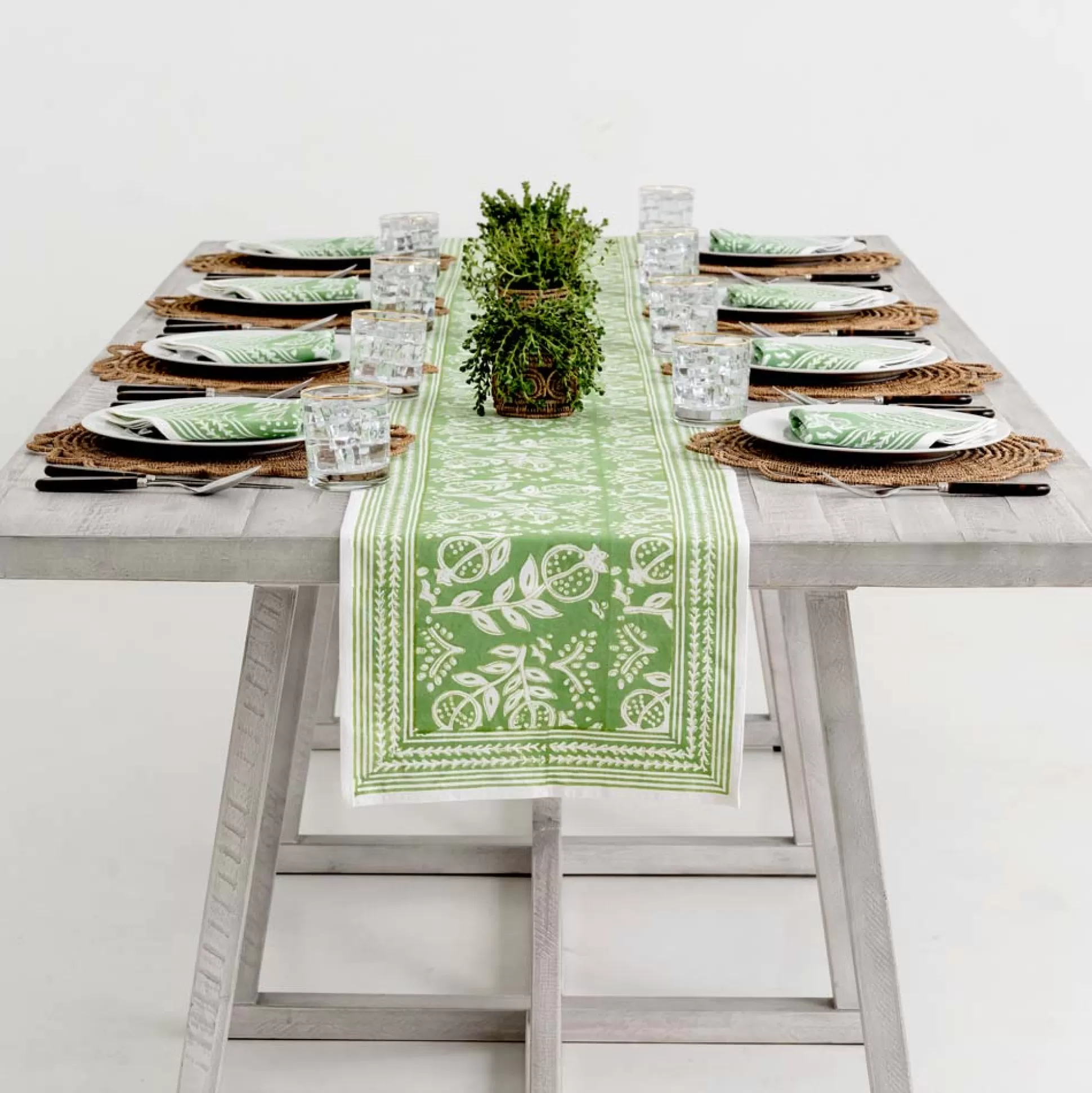 Pomegranate Inc. Table Runners*Pomegranate Green Table Runner