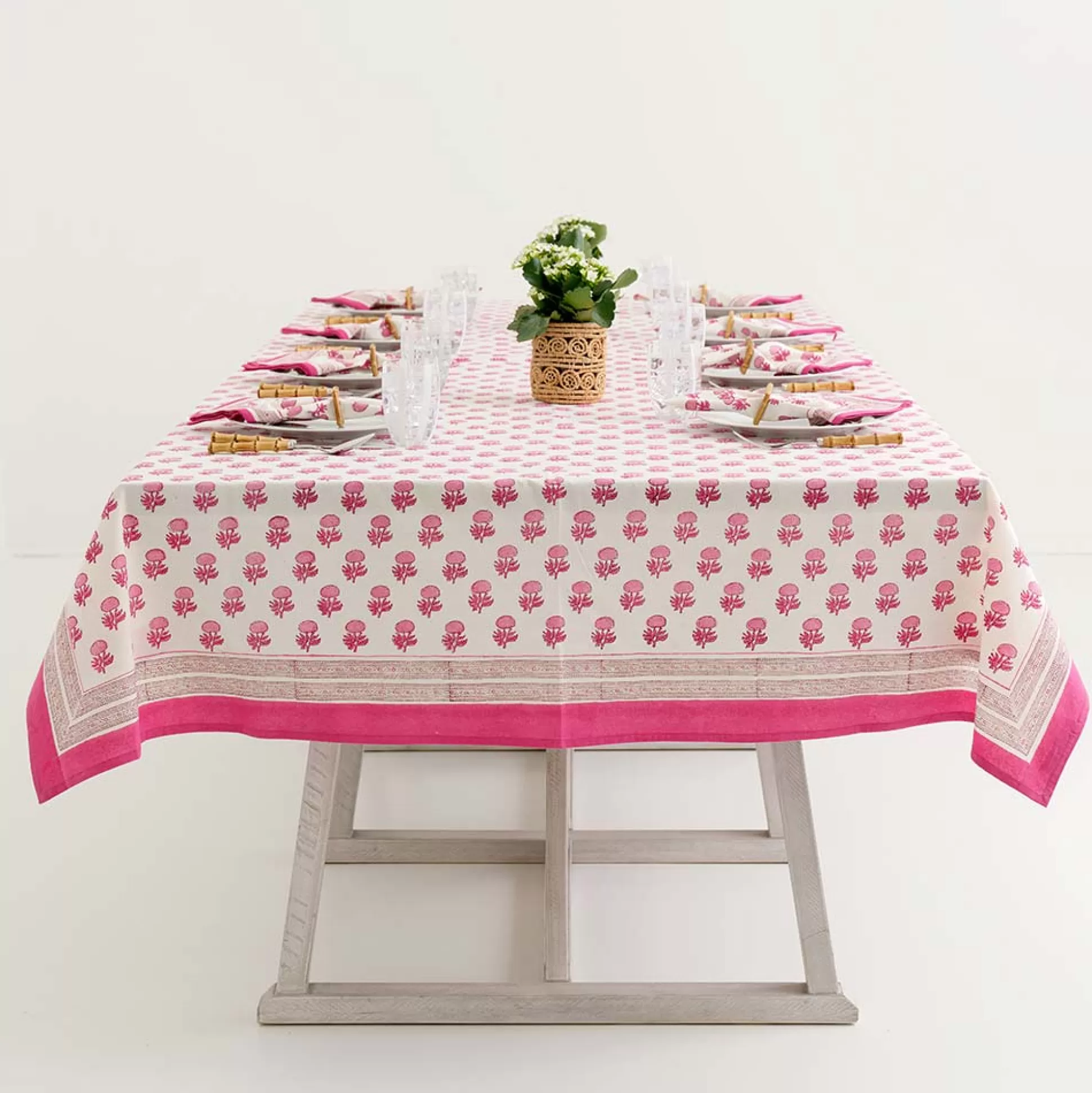 Pomegranate Inc. Tablecloths*Rose Tablecloth