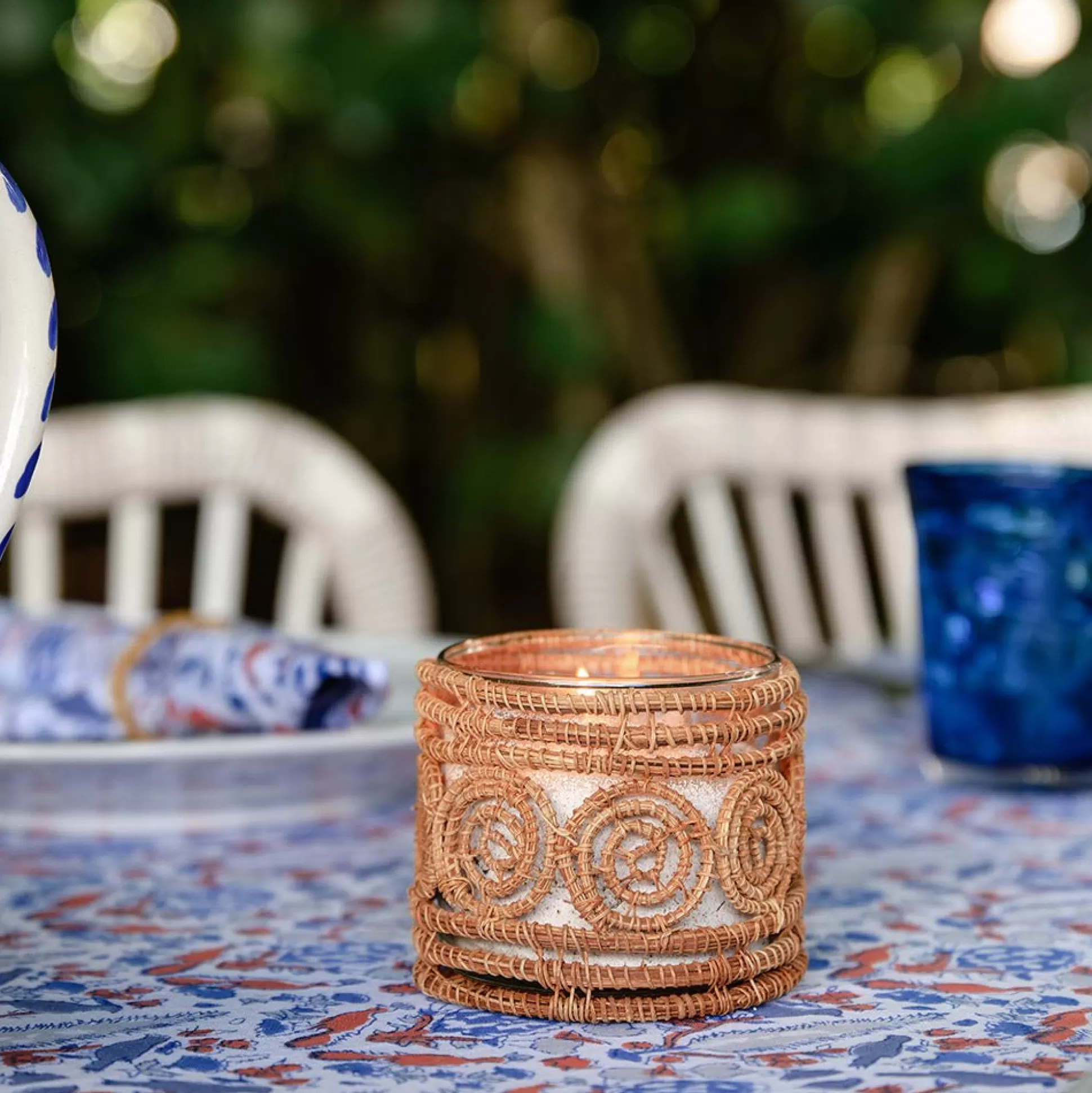 Pomegranate Inc. Rattan Wicker & Bamboo*Serpentine Votive Candle Holder / Vase Small