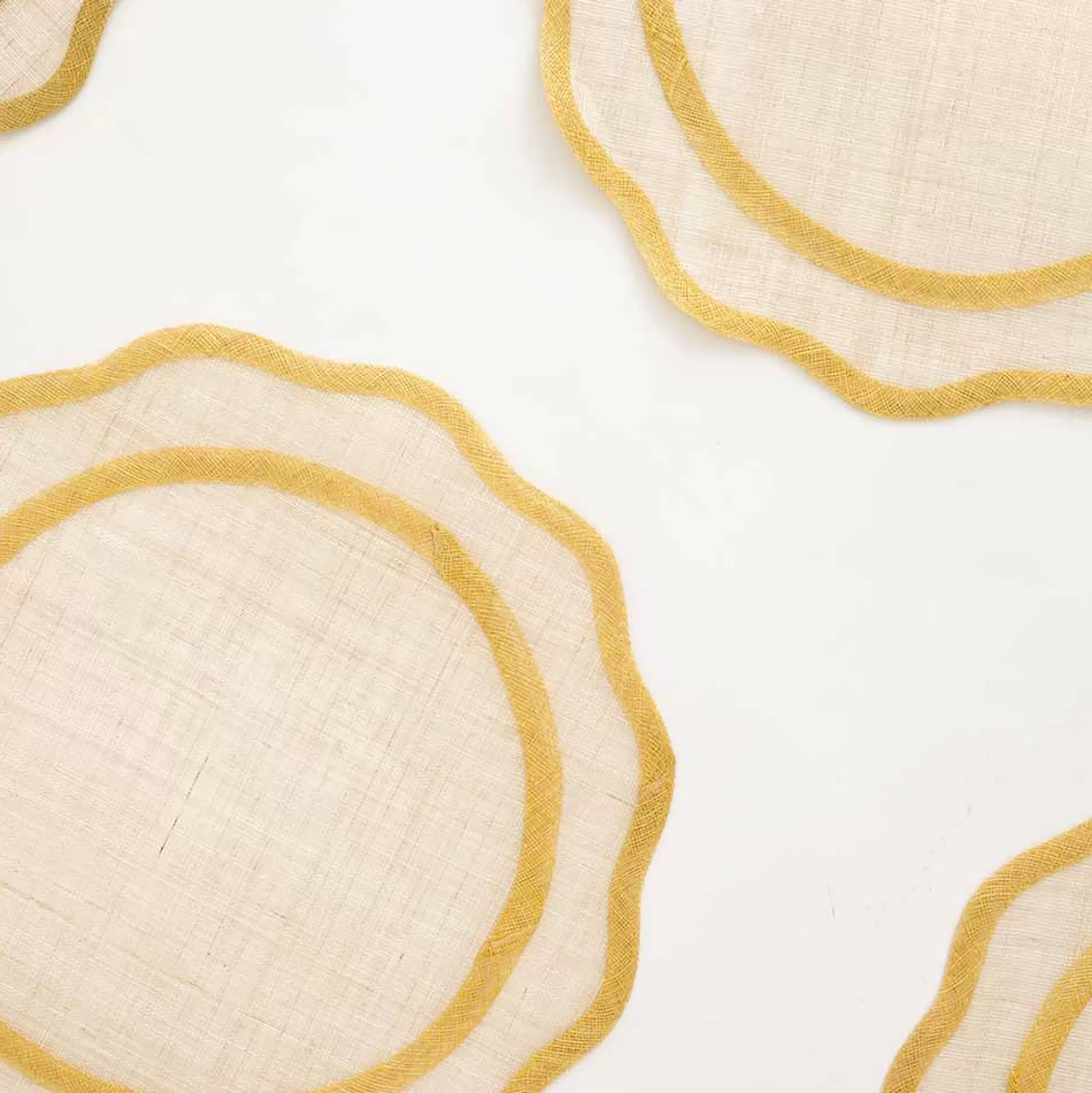 Pomegranate Inc. Natural Fiber Placemats*Yellow Scalloped Rice Paper Placemat | Set Of 4